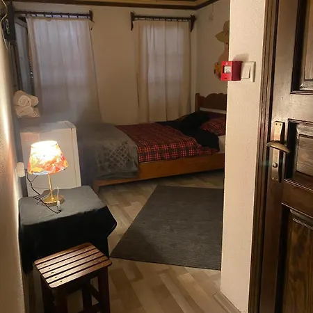 Quarto em Acomodações Particulares Sirince Larin *